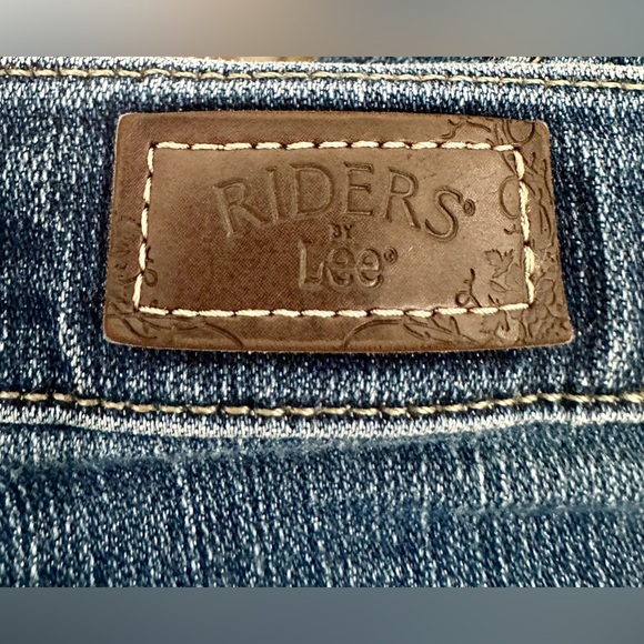 LEE RIDERS Jeans- Size 10P - Picture 7 of 8